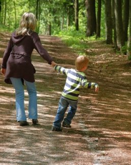 Mutter mir trotzigem Kind