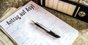 Application for asylum Application for asylum