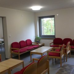 Das Kaminzimmer lädt zum verweilen ein.