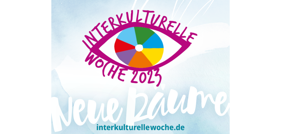 Logo der Interkulturellen Woche 2023. Darauf zu sehen ein buntes stilisiertes Auge
