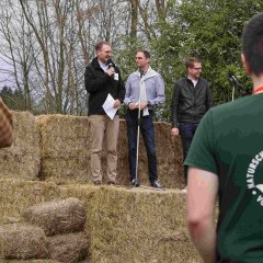 Begrüßung durch den Ersten Kreisbeigeordneten Dr. Mischak, 1. Stadtrat von Lauterbach Holger Marx, und Staatssekretär Michael Ruhl.