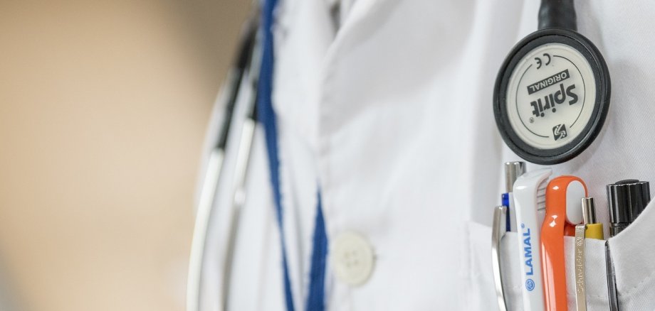 Medizin studieren ohne Numerus clausus in Hessen. Das Bewerbungsportal für das Wintersemester 2024/2025 ist zwischen dem 1. und 28. Februar geöffnet.