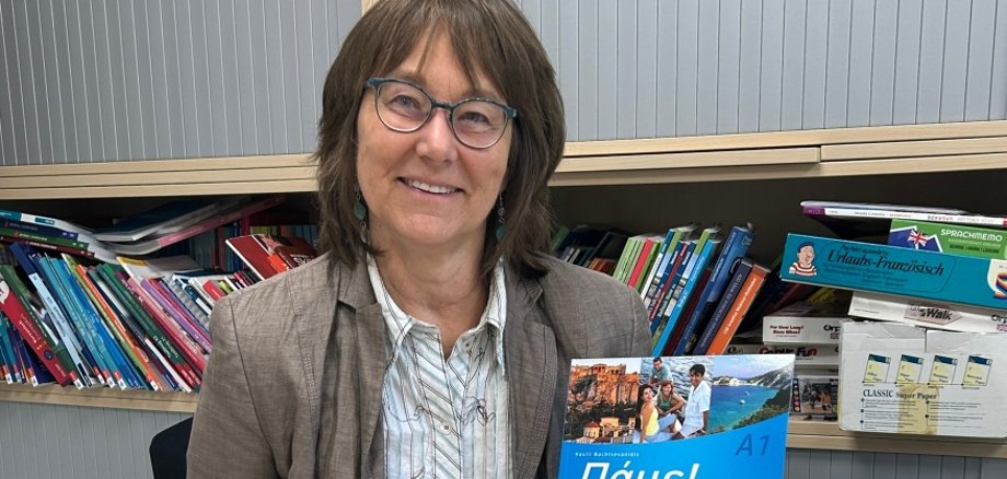 „Ich finde es wichtig, dass wir als kleine Volkshochschule auch besondere Sprachkurse anbieten“, sagt Monika Schenker, die den Fachbereich Sprachen leitet, in dem nach den Herbstferien noch einmal neun Kurse starten.