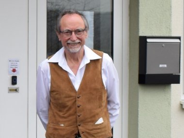 Dr. Erich Wranze-Bielefeld, ärztlicher Leiter des Rettungsdienstes im Vogelsberg, zieht ein positives Fazit zum Telenotfallmedizin-Projekt. Die Zahl überflüssiger Notarzteinsätze konnte reduziert werden. 