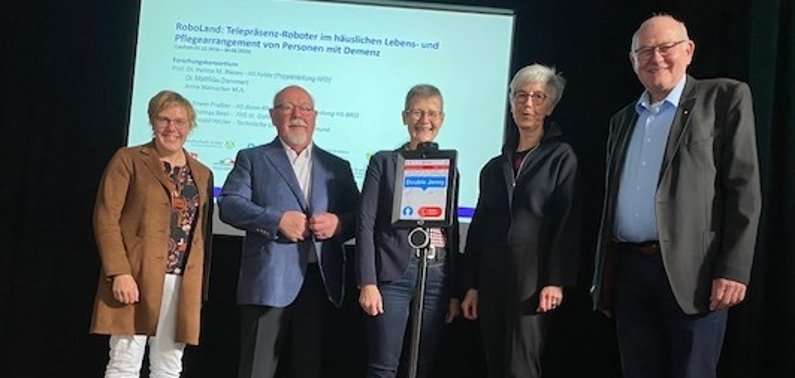 Monique Abel, Soziale Dienste Vogelsbergkreis, Michael Duschka, Vorsitzender des Seniorenbeirates, Dr. Sigrid Stahl, Fachstelle gesundheitliche Versorgung beim Vogelsbergkreis, Prof. Helma Bleses, Fachhochschule Fulda, und Kurt Wiegel, Beauftragter für Senioren und Inklusion.
