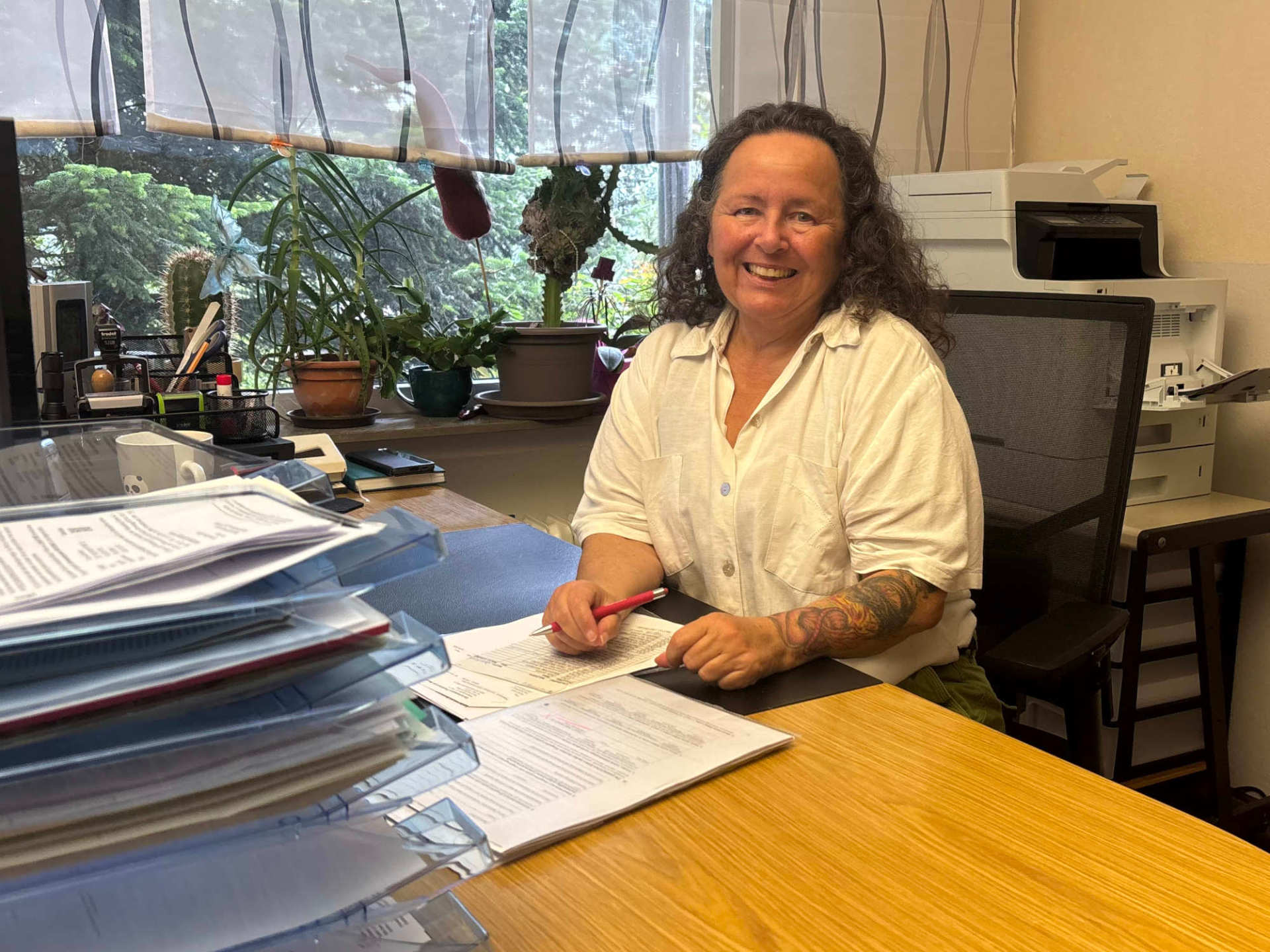 Berufsbetreuerin Astrid Lünse in ihrem Büro in Ulrichstein. 
