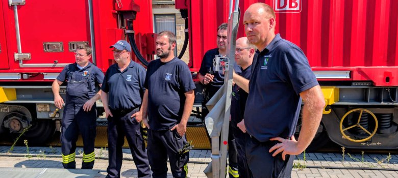 Fachkundige Erklärung direkt am Rettungszug.